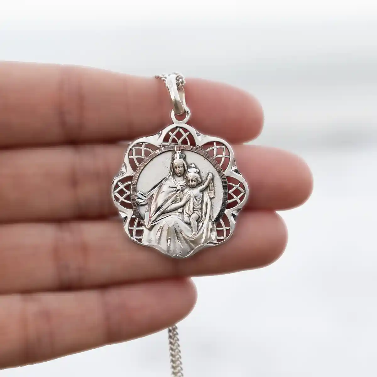 Medalla virgen del Carmen