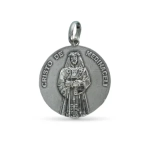 medalla cristo Medinaceli
