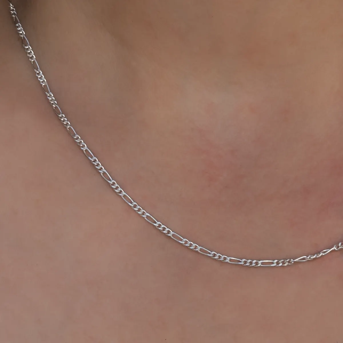 Cadena Cartier en plata de ley