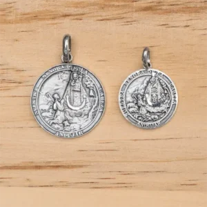 Medalla Virgen de la Cabeza Aparición Redonda espalda con Santuario en plata de ley 925